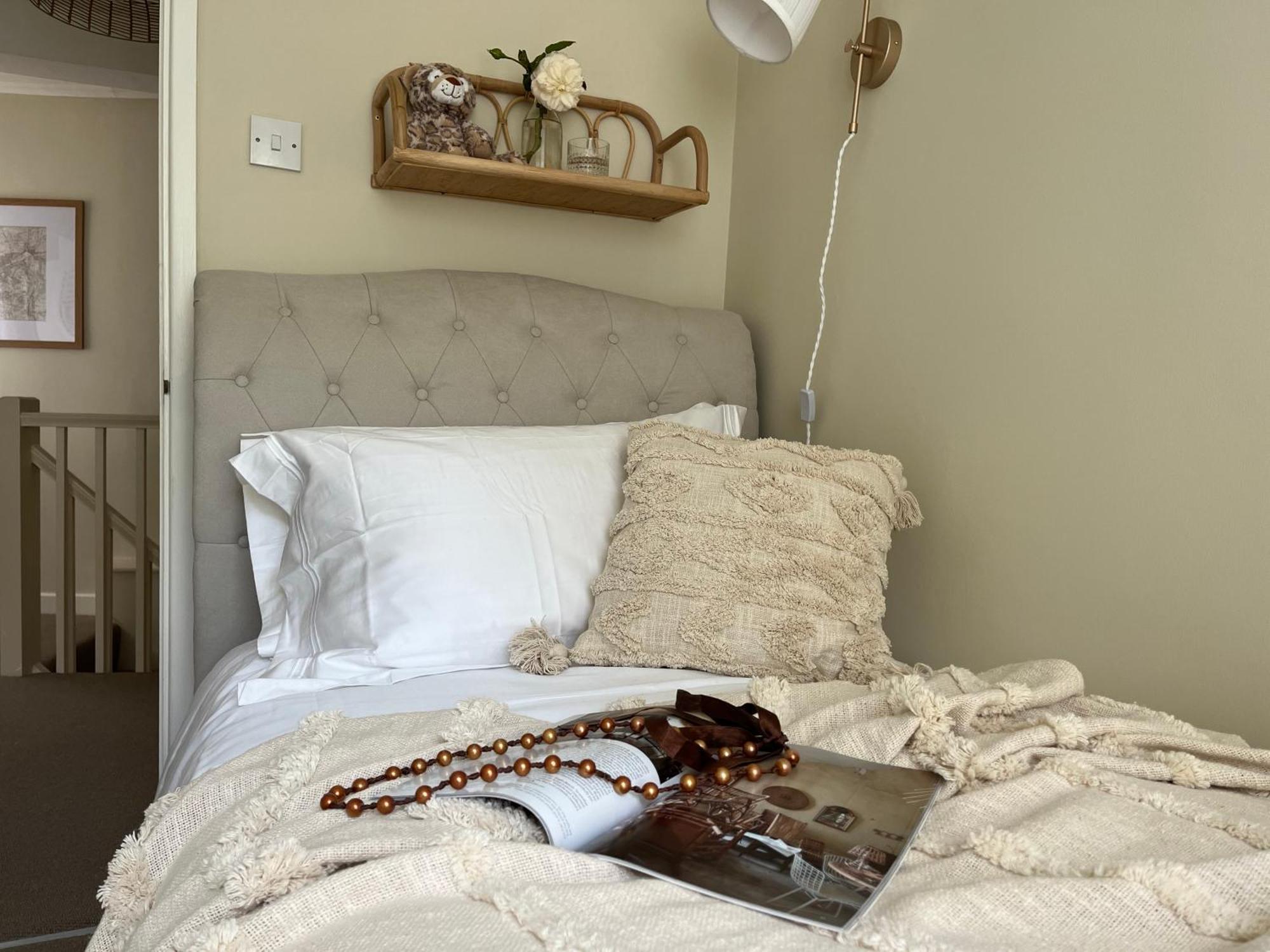 Cute Georgian Cottage, Central, Newly Renovated *