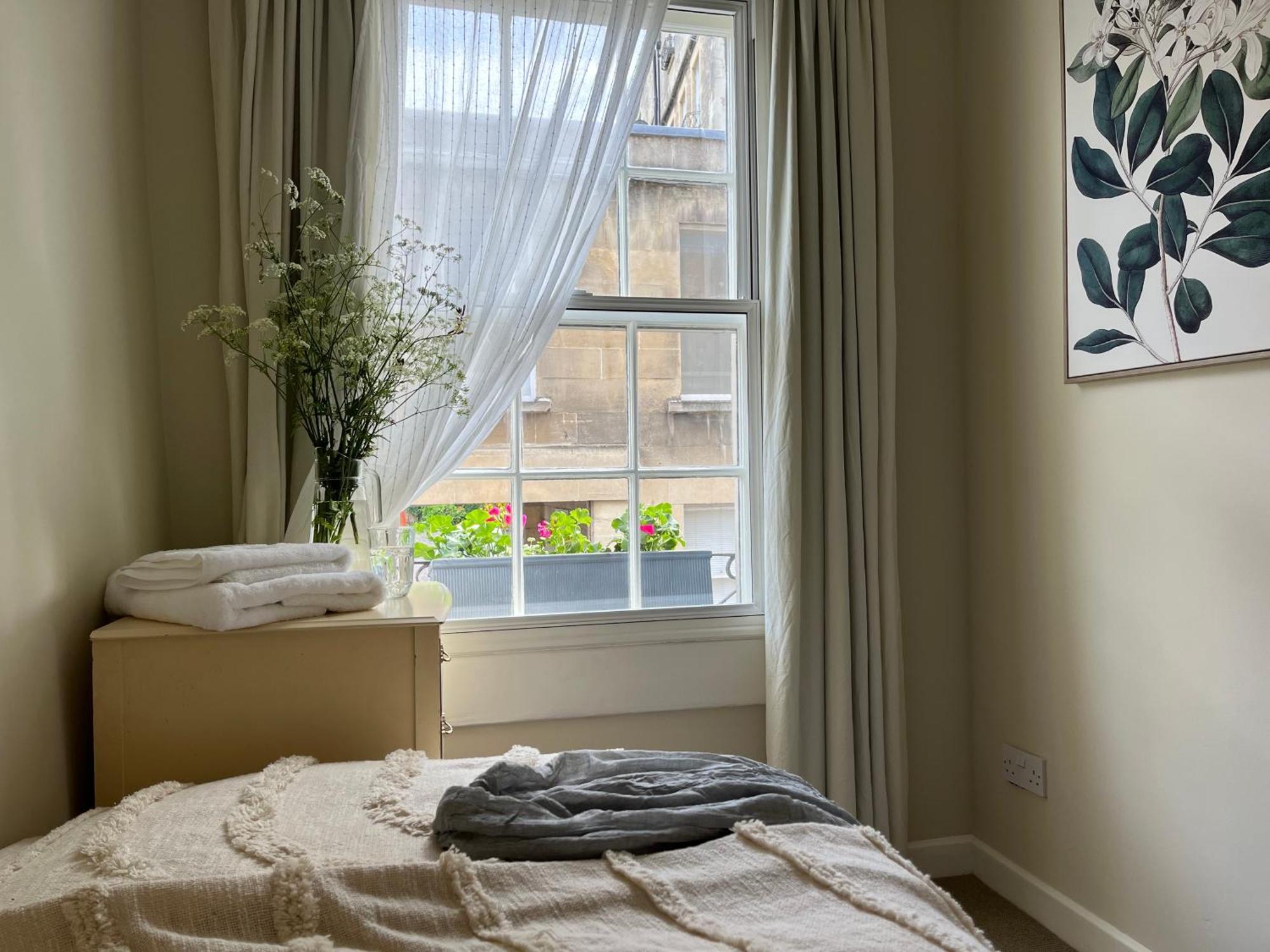 Cute Georgian Cottage, Central, Newly Renovated Holiday home