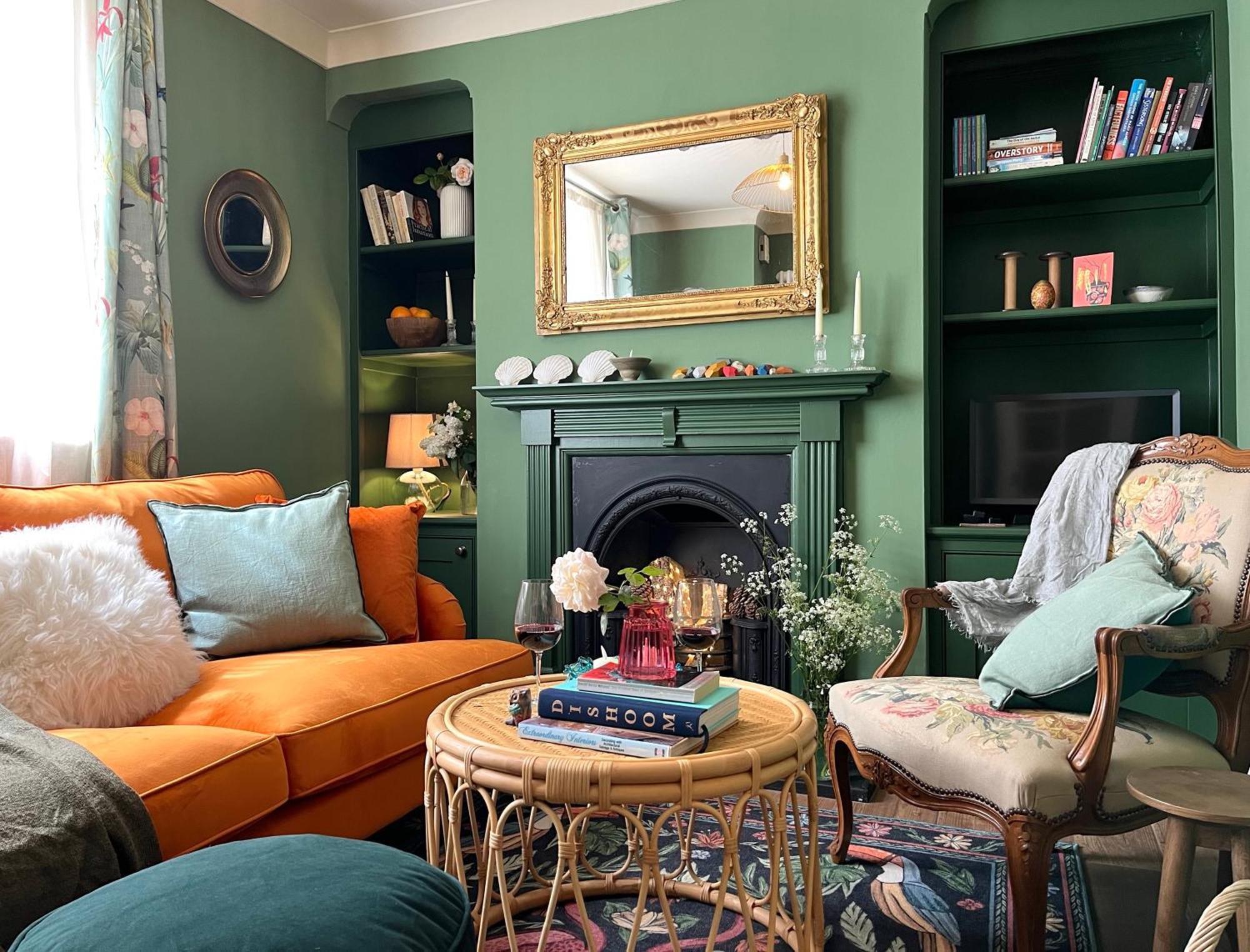 Cute Georgian Cottage, Central, Newly Renovated Bath
